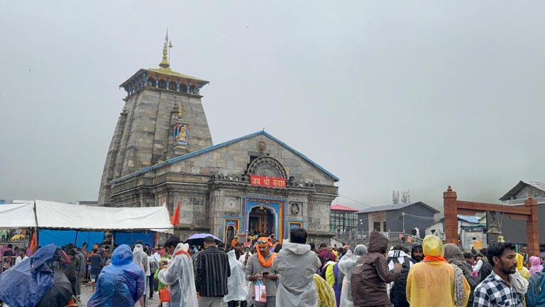 श्री बदरीनाथ – केदारनाथ धाम में निरंतर चल रही यात्रा: हेमंत द्विवेदी