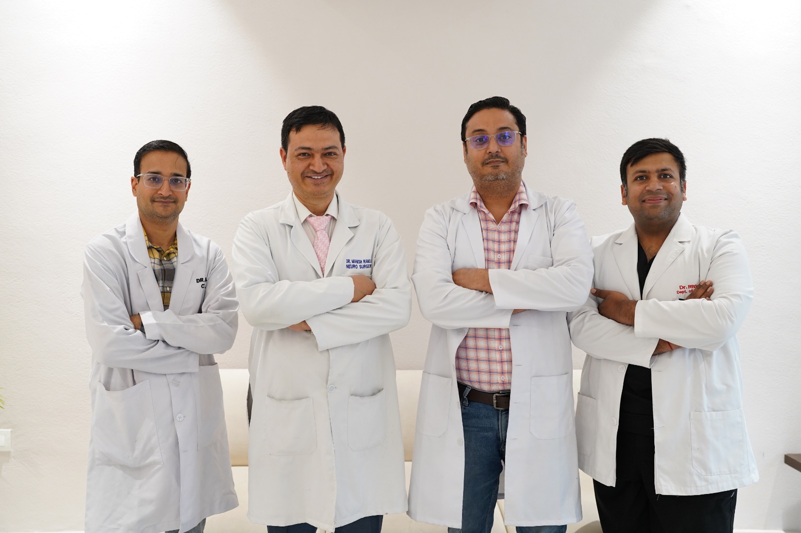 श्री महंत इन्दिरेश अस्पताल में क्रोनिक ब्रेन ब्लीड का आधुनिक MMAE तकनीक से सफल इलाज