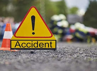 उधमपुर में अमरनाथ यात्रियों की कार को ट्रक ने मारी टक्कर, पांच श्रद्धालु घायल