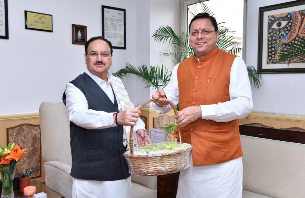 मुख्यमंत्री धामी ने केंद्रीय स्वास्थ्य मंत्री नड्डा से की मुलाकात