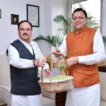 मुख्यमंत्री धामी ने केंद्रीय स्वास्थ्य मंत्री नड्डा से की मुलाकात