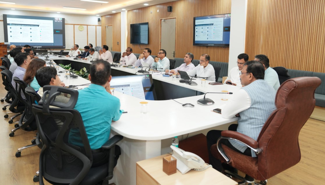 सरकारी अस्पतालों में अनावश्यक रेफर पर रोक, मुख्य सचिव ने दिए सख्त निर्देश