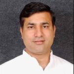 महंगी फल-सब्जी से आम जनता का हुआ बुरा हाल,बरसात का बहाना बनाकर दुगने- चोगुने दामो पर बेच रहे फल सब्जी