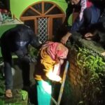 भारी बारिश के बीच दून पुलिस का रेस्क्यू अभियान, संवेदनशील इलाकों से लोगों को हटाया गया