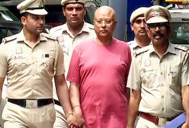 17 छात्राओं से छेड़छाड़ के आरोप में फंसे बाबा चैतन्यानंद की जमानत याचिका 27 अक्टूबर तक टली