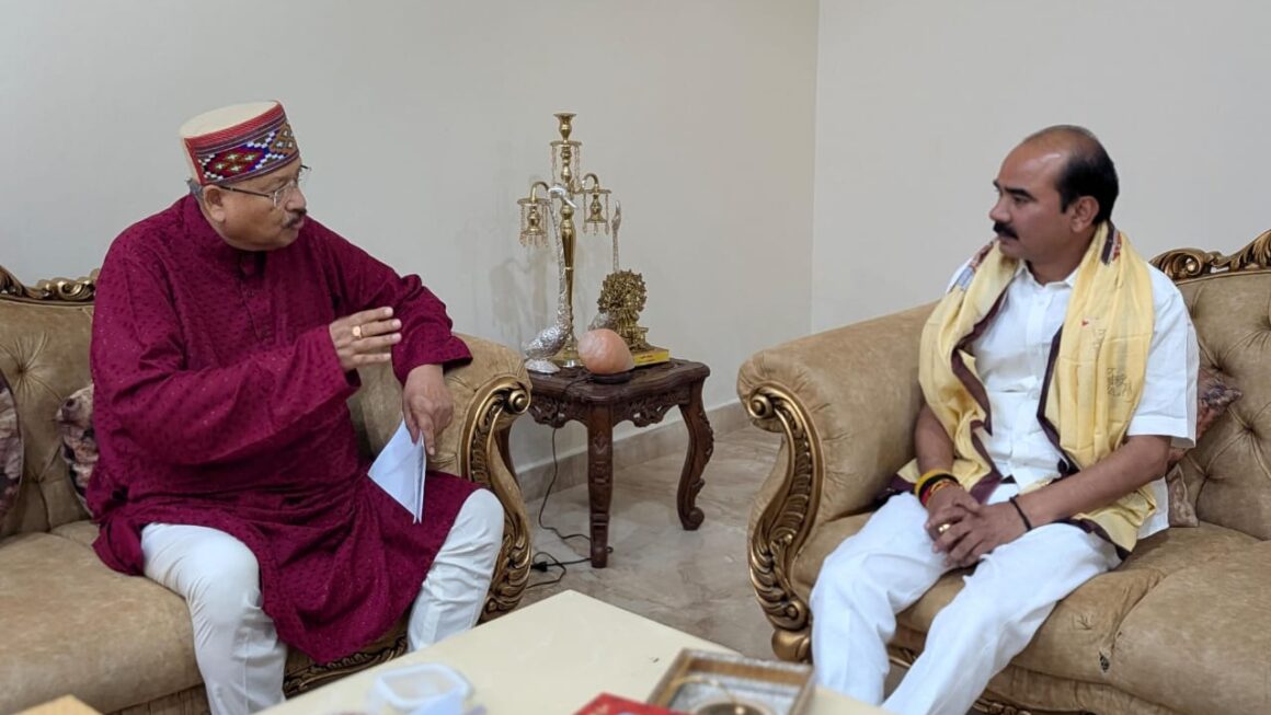 महाराज ने की केन्द्रीय मंत्री से Dry port को लेकर चर्चा