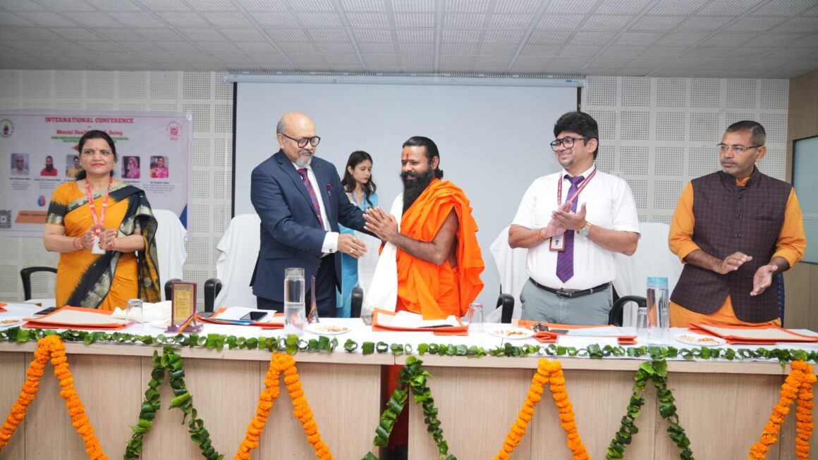 एसजीआरआरयू में मानसिक स्वास्थ्य और कल्याण पर अंतरराष्ट्रीय सम्मेलन का आयोजन