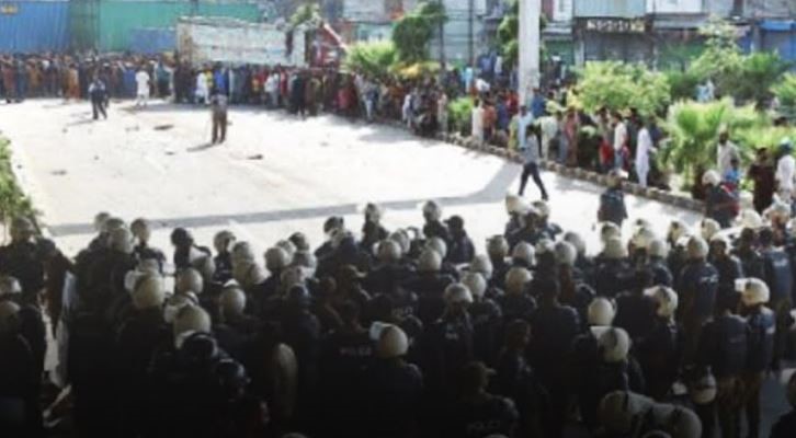 मुरीदके में टीएलपी प्रदर्शनकारियों और पुलिस के बीच हिंसक संघर्ष, SHO की मौत, कई घायल