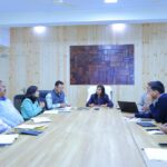 जिलाधिकारी ने सड़क सुरक्षा को लेकर दिए कड़े निर्देश