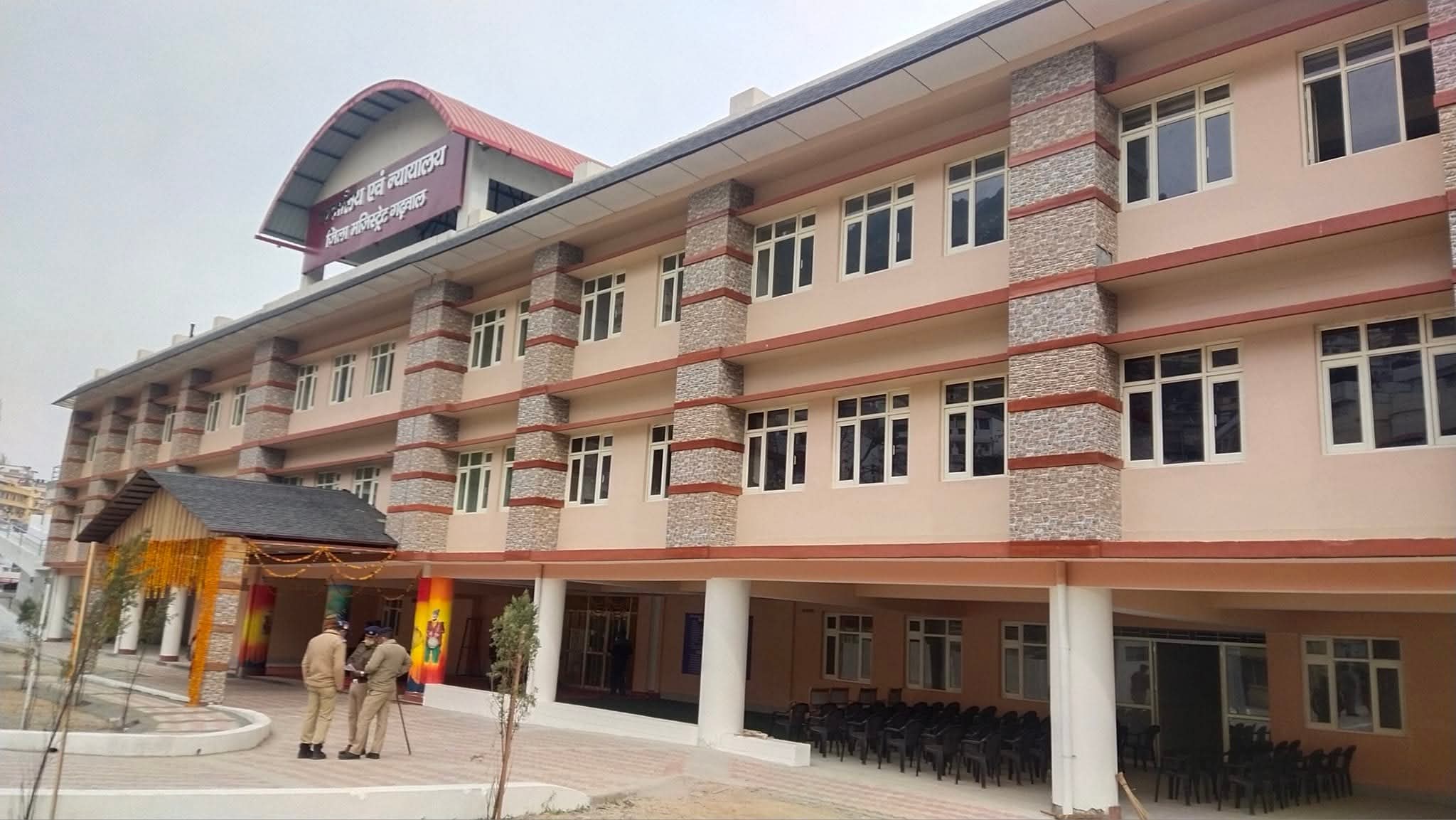 राज्य निर्माण के नायकों का होगा सम्मान: जिलाधिकारी