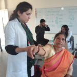 श्री महंत इन्दिरेश अस्पताल के निःशुल्क स्वास्थ्य शिविर का 2104 मरीजों ने उठाया लाभ