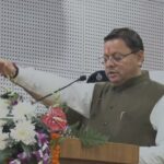 राष्ट्रीय विधि दिवस पर मुख्यमंत्री धामी ने दिलवाई संविधान की शपथ, न्याय व्यवस्था को सुदृढ़ करने का आश्वासन