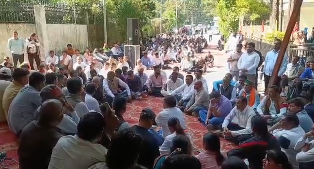 लाभांश भुगतान को लेकर भड़के राशन डीलर, रजत जयंती पर बड़े आंदोलन की चेतावनी