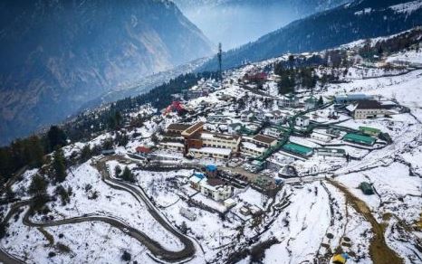 क्रिसमस–न्यू ईयर से पहले औली फुल: GMVN गेस्ट हाउस की सभी बुकिंग पूरी