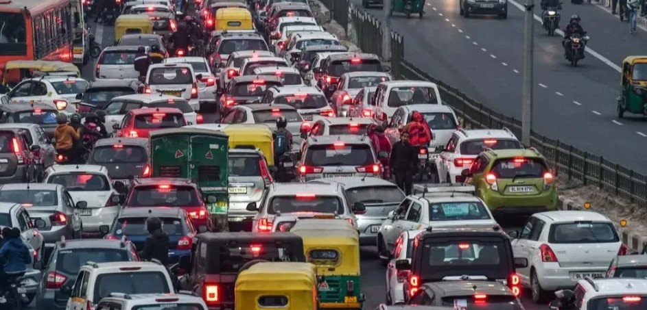 बीटिंग रिट्रीट सेरेमनी को लेकर दिल्ली ट्रैफिक एडवाइजरी जारी, बस रूट बदले