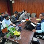 गणेश जोशी ने मसूरी के भिलाडू स्टेडियम निर्माण को लेकर की अहम बैठक