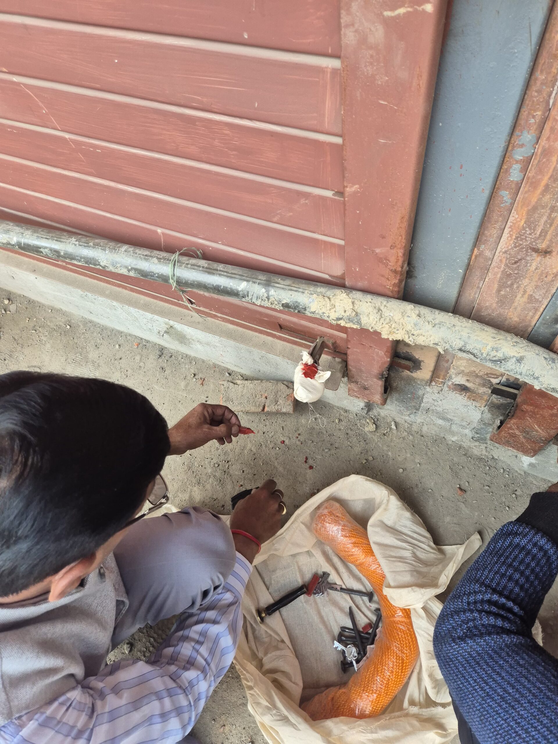 एमडीडीए का अवैध निर्माणों के खिलाफ अभियान जारी, आजाद कॉलोनी में अवैध व्यावसायिक निर्माण सील