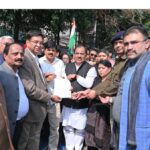 कांग्रेस ने किया पुलिस मुख्यालय का घेराव, बिगड़ती कानून-व्यवस्था पर सरकार को दी चेतावनी