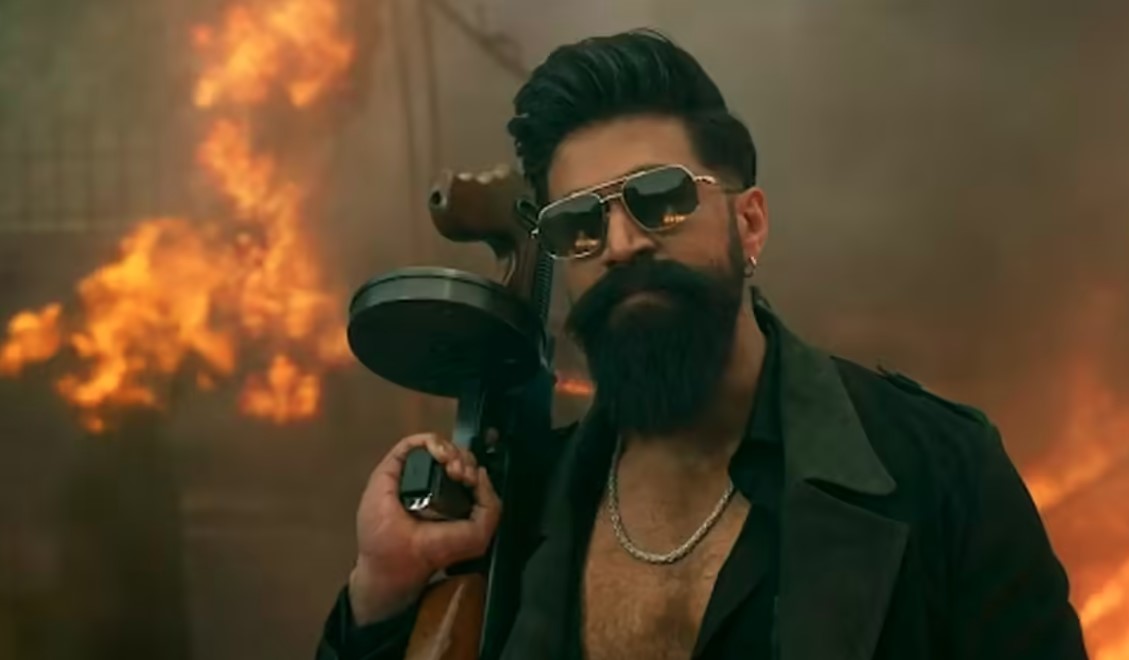 ‘टॉक्सिक’ के टीजर में दिखा मिस्ट्री मैन कौन? यश ने पोस्टर शेयर कर खोला राज