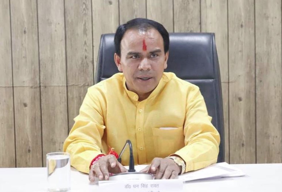 शिक्षकों के वार्षिक स्थानांतरण का होमवर्क करे विभाग- डाॅ. धन सिंह रावत