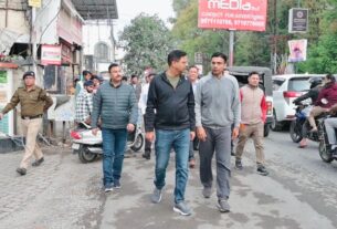 लोक निर्माण विभाग के सचिव पंकज पाण्डेय ने शहर के कई इलाकों का किया निरीक्षण