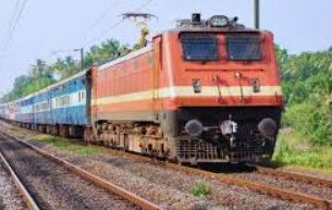 होली पर यात्रियों को राहत, लखनऊ रूट से छह स्पेशल ट्रेनें शुरू