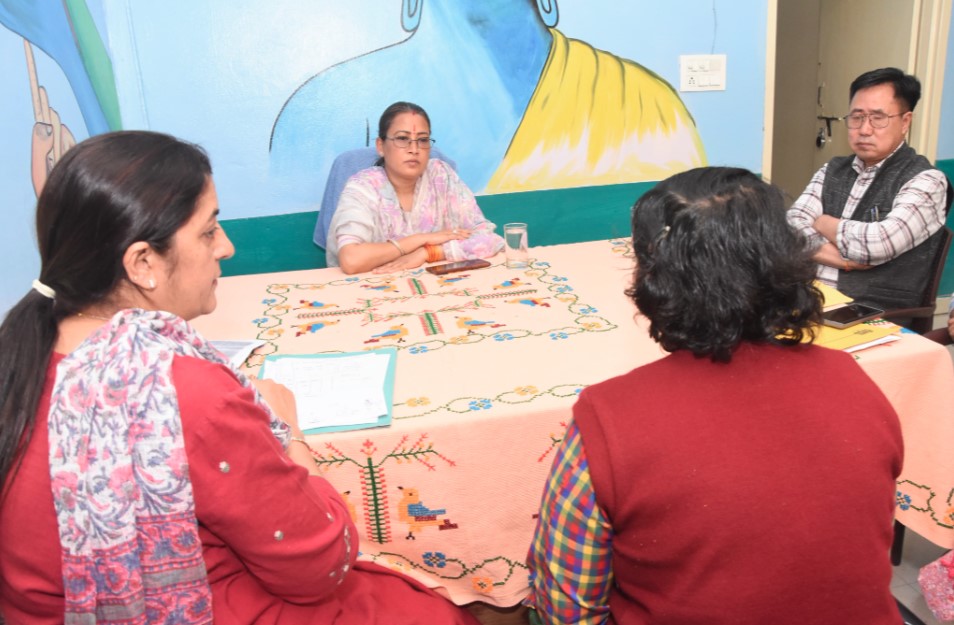 प्रदेश के नारी निकेतनों में होगी मनोचिकित्सकों की नियुक्ति- रेखा आर्या