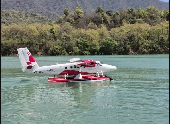 तकनीकी बाधाओं के बाद आखिर सफल हुआ सी-प्लेन ट्रायल, दो दिन और होगा परीक्षण