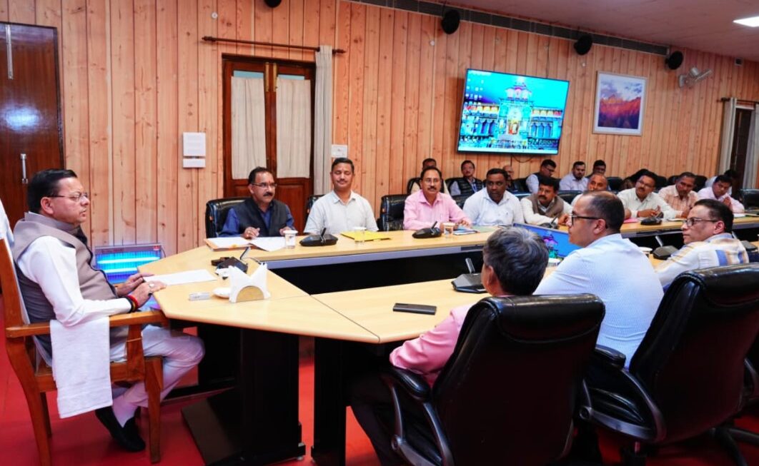 मुख्यमंत्री धामी से उत्तराखंड डिप्लोमा इंजीनियर्स महासंघ की वार्ता