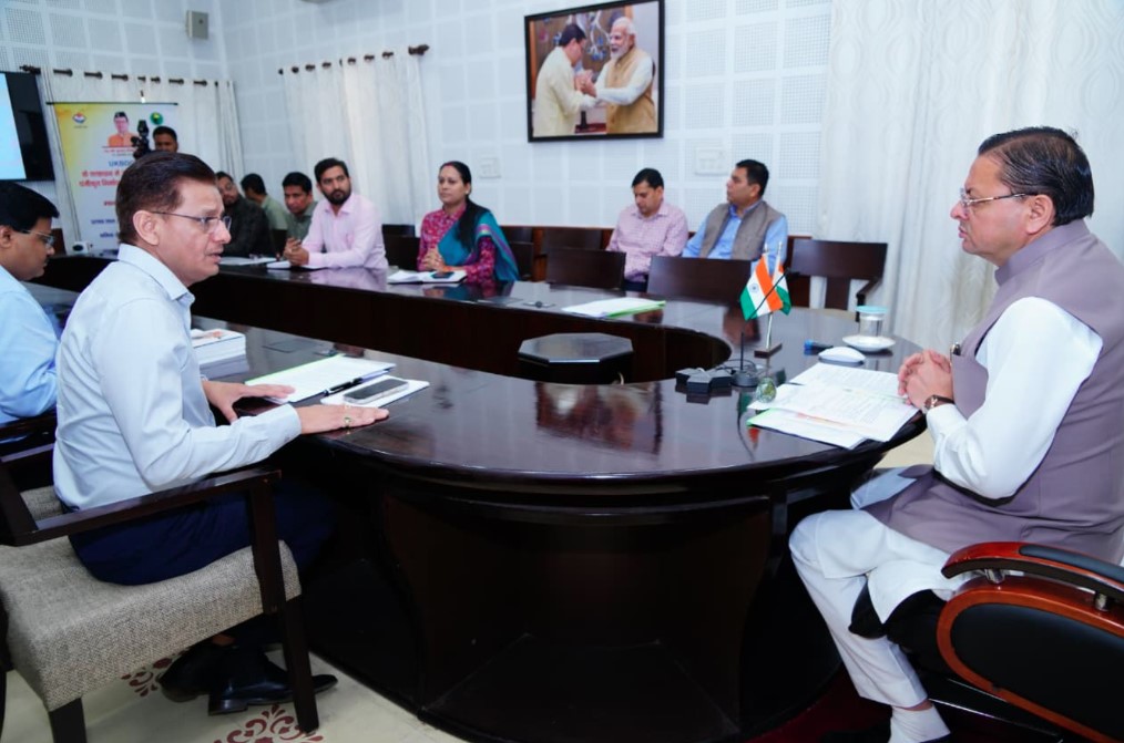 मुख्यमंत्री धामी ने किया श्रमिक सेवा मोबाइल एप का लोकार्पण