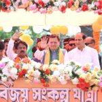 बंगाल के चुनावी रण में उत्तराखंड के ‘धाकड़’ धामी की एंट्री, बनगांव में दिखा जनसैलाब