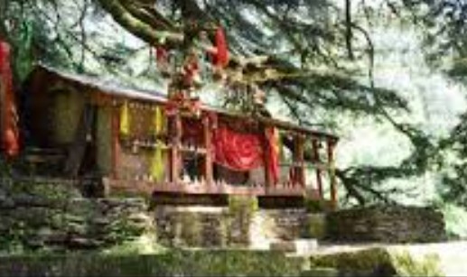 छह माह के लिए खुले सिद्धपीठ लाटू देवता के द्वार, परंपराओं के साथ हुआ आयोजन