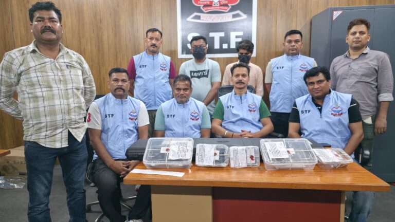 फर्जी हथियार लाइसेंस रैकेट पर एसटीएफ का बड़ा प्रहार, दो आरोपी गिरफ्तार