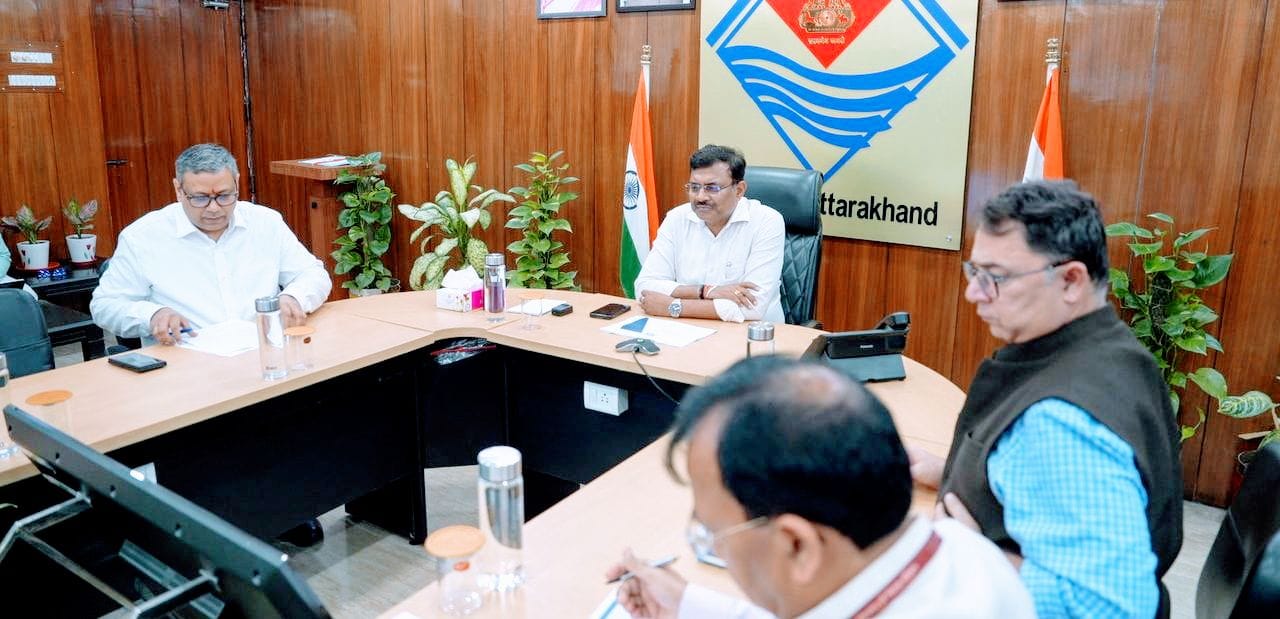 गंगा संरक्षण पर सख्त हुए मुख्य सचिव, सभी एसटीपी की 24×7 निगरानी के निर्देश