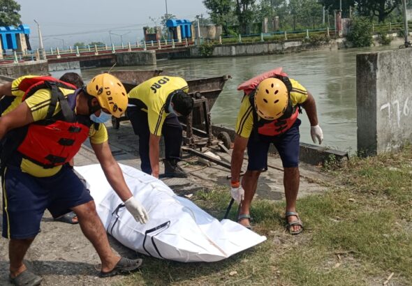 शक्ति नहर में डूबे युवक का शव एसडीआरएफ ने किया बरामद, जिला पुलिस को किया सुपुर्द