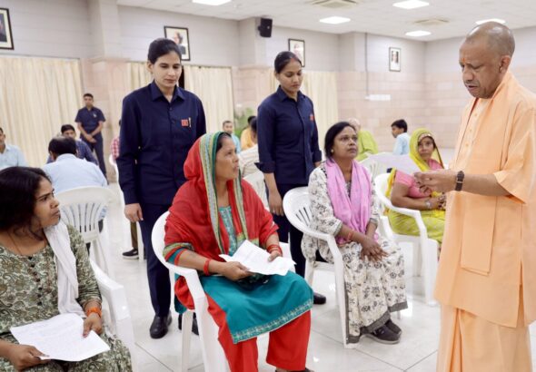 नर सेवा को नारायण सेवा मानकर 25 करोड़ प्रदेशवासियों के हित के लिए कार्य कर रही सरकारः मुख्यमंत्री