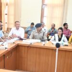 विकास कार्यों में लापरवाही पर डीएम ललित मोहन रयाल सख्त, 15 दिन में लंबित कार्य पूरे करने के निर्देश